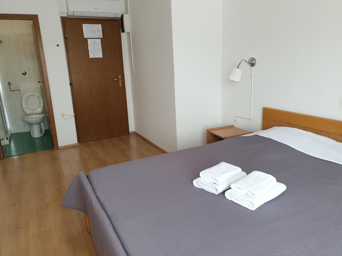 Sobe Mamalu Frühstückspension 3*