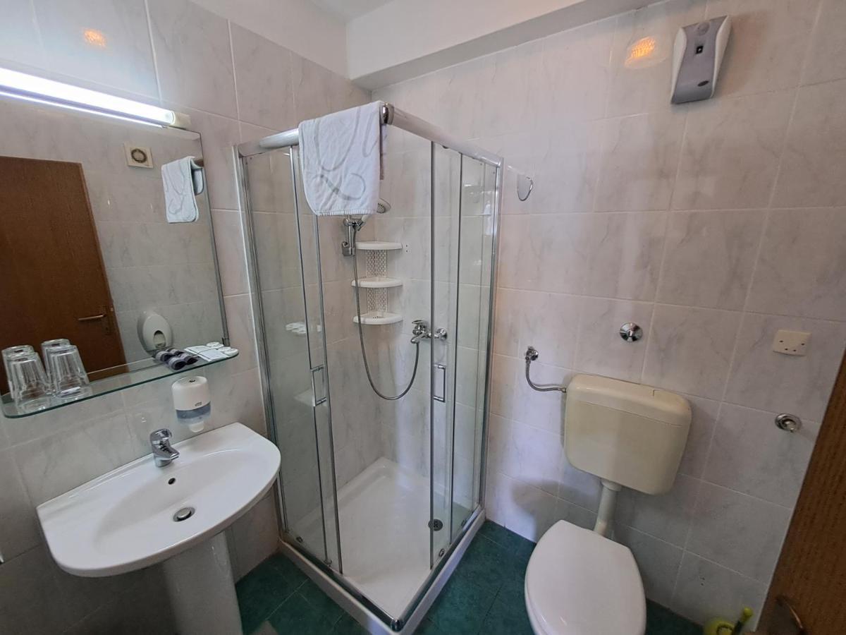 Sobe Mamalu 3* Valun